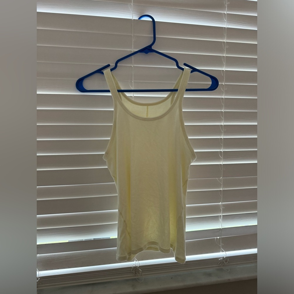 Lululemon hold tight tank yellow
